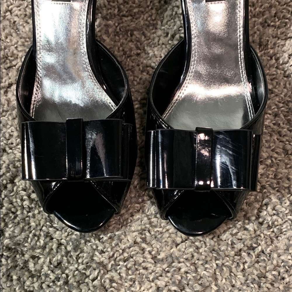White House Black Market Daria Heels Sz 7.5 NIB - Picture 7 of 11